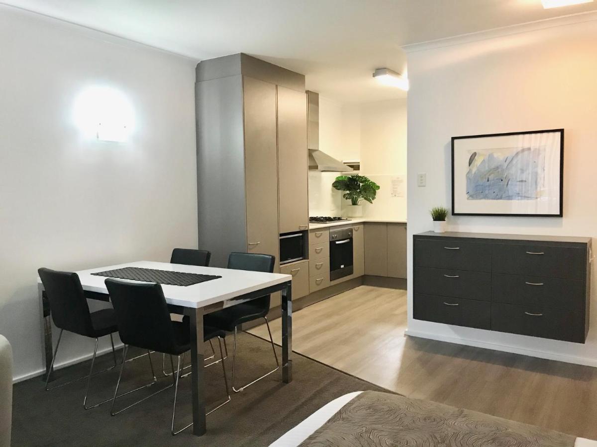 Adelaide Dress Circle Apartments - Archer Street מראה חיצוני תמונה